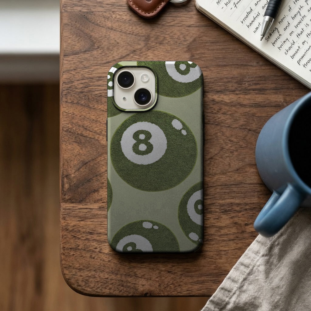 Yeşil Bilardo Topu Desenli Telefon Kılıfı K1010 mockup 2