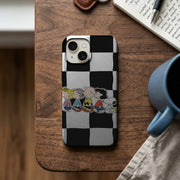 Çizgi Karakterli Siyah Beyaz Dama Telefon Kılıfı K806 mockup 2