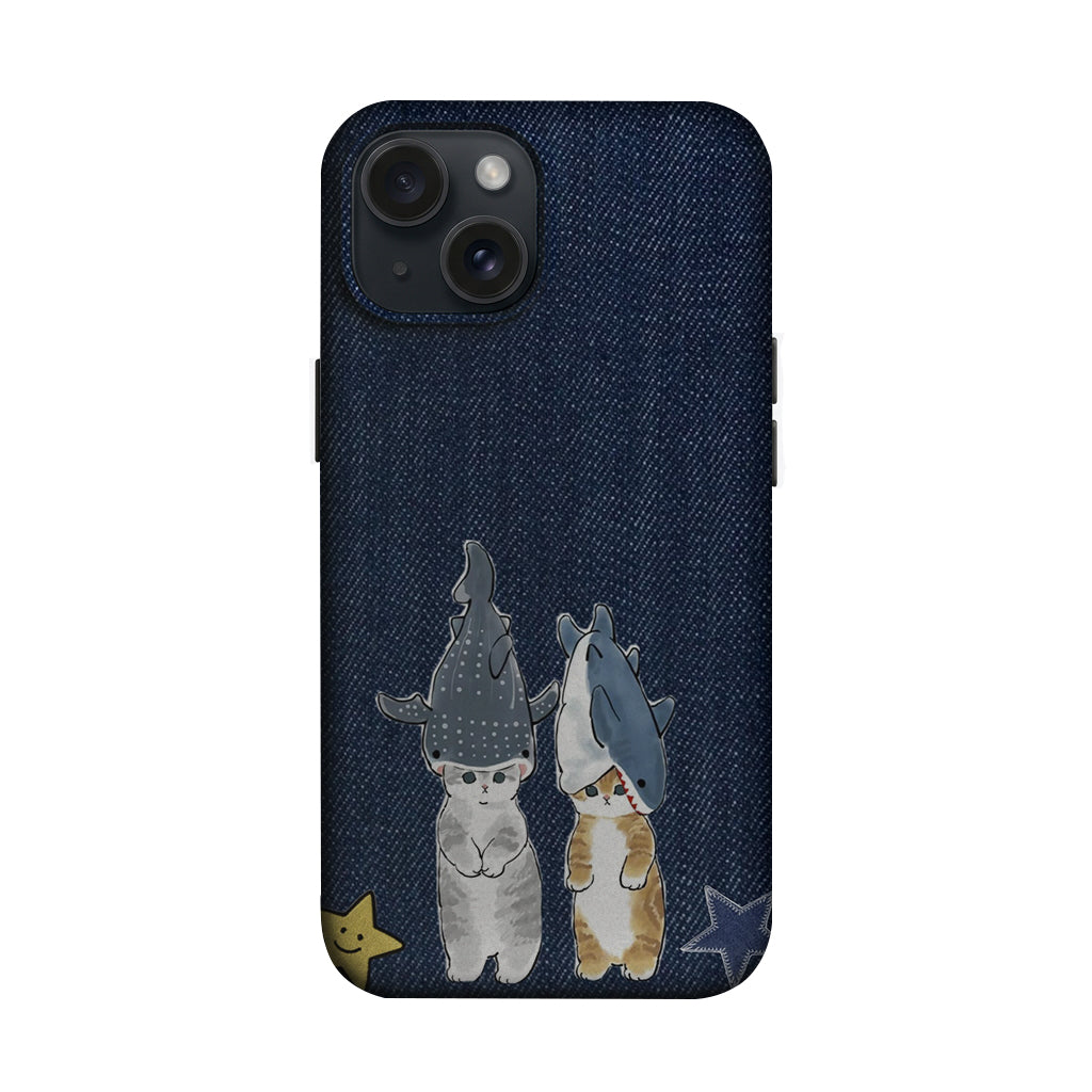Kot Kumaşı Zemin Köpekbalığı Kostümlü Kediler Telefon Kılıfı K1134 mockup 1