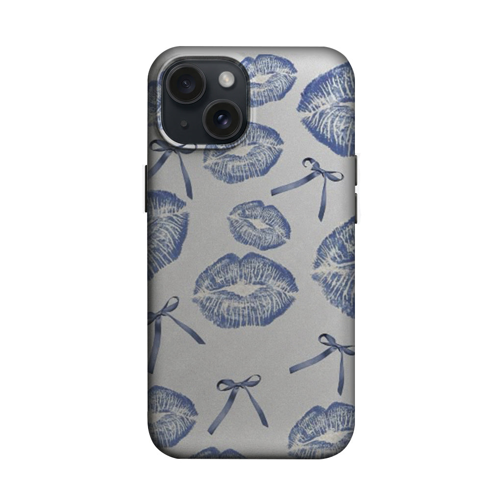 Mavi Dudak ve Fiyonk Desenli Telefon Kılıfı K943 mockup 1