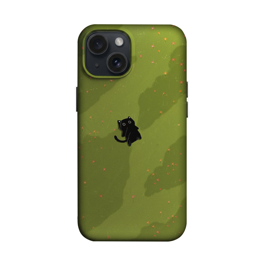 Yeşil Çimlerde Siyah Kedi Desenli Telefon Kılıfı K1089 mockup 1